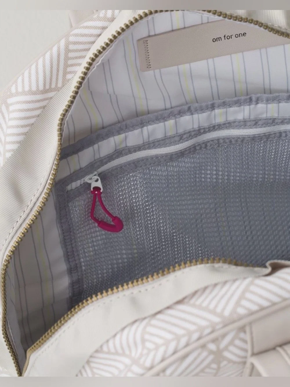 Lululemon Om For All Retired Yoga Tote Bag Diamond Palm Dune Gold tone Hardware